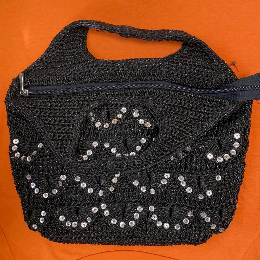 Used knitted cute handbag with zipper on a top inside pocket W 4,5” H 7,5” L 8”